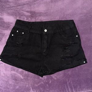 Black SHIEN distressed shorts size L NWOT